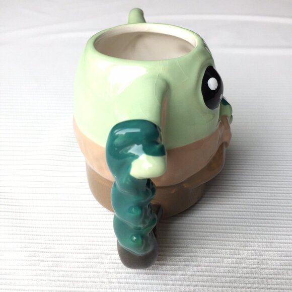 Star Wars The Mandalorian Grogu Child Baby Yoda Sculpted 3D Ceramic Mug Disney - Picture 2 of 12
